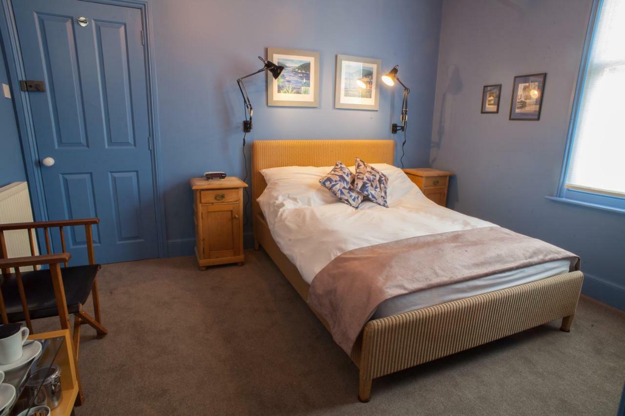 Hill View House Bed & Breakfast Dartmouth Eksteriør bilde